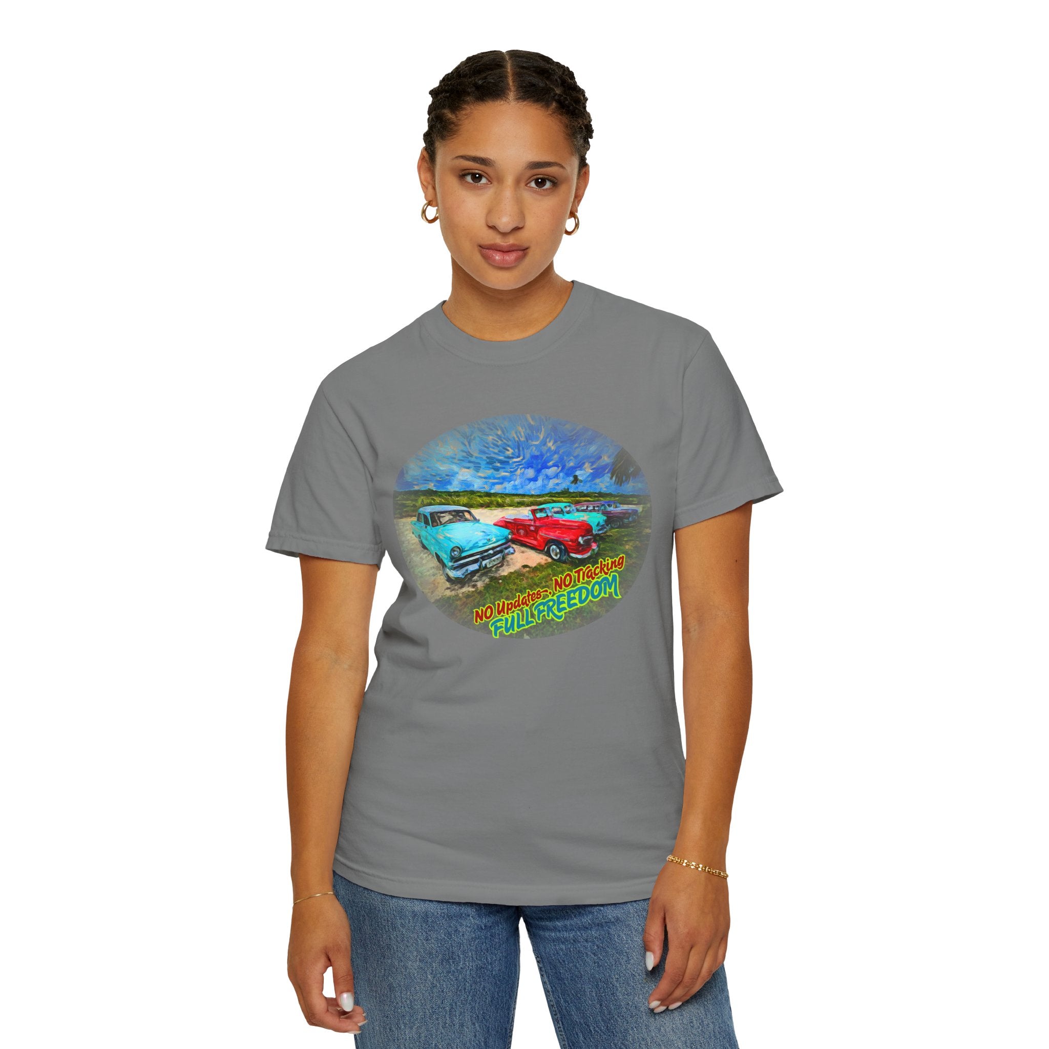 Classic Cars T-Shirt — 'No Updates, No Tracking, FULL FREEDOM' Tee