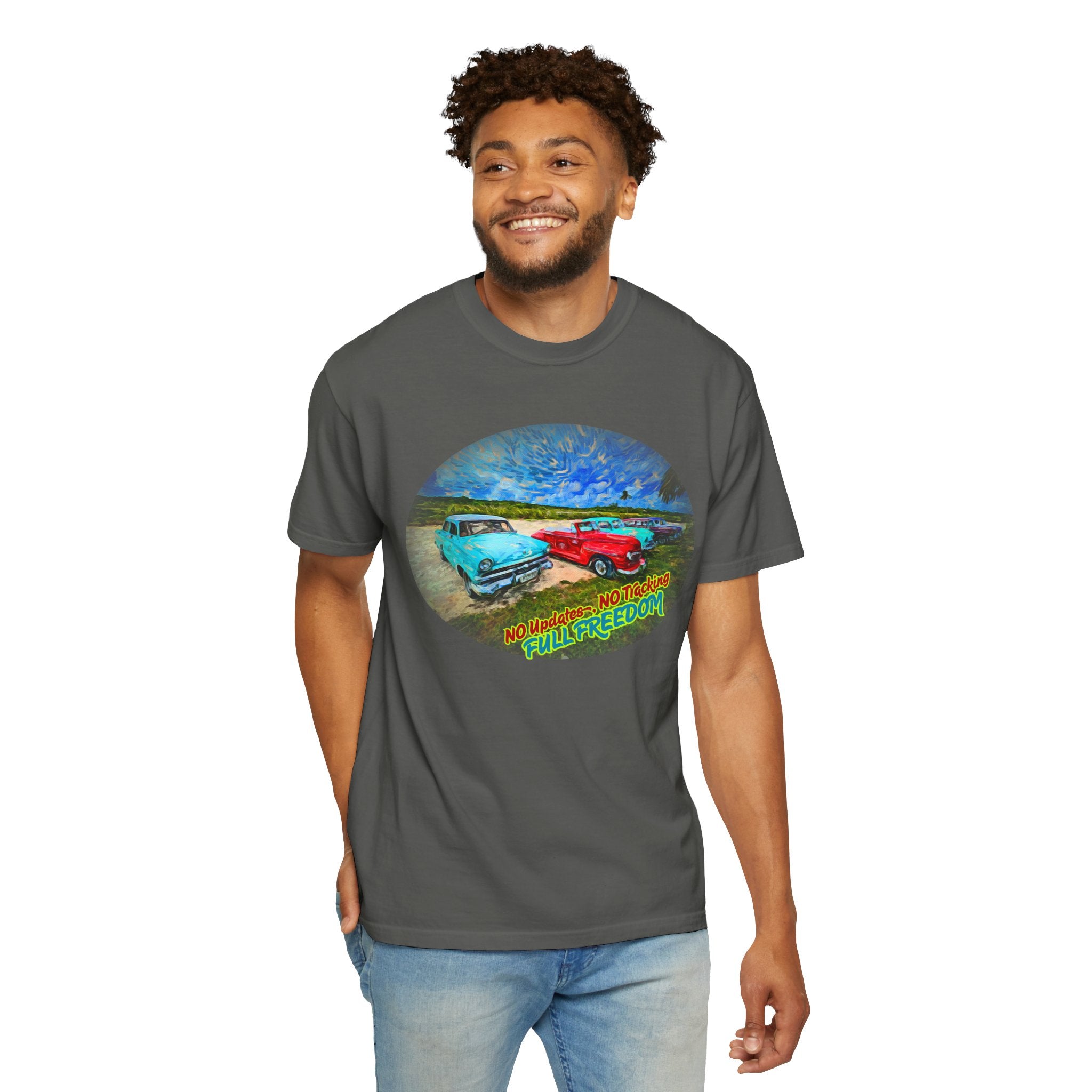 Classic Cars T-Shirt — 'No Updates, No Tracking, FULL FREEDOM' Tee