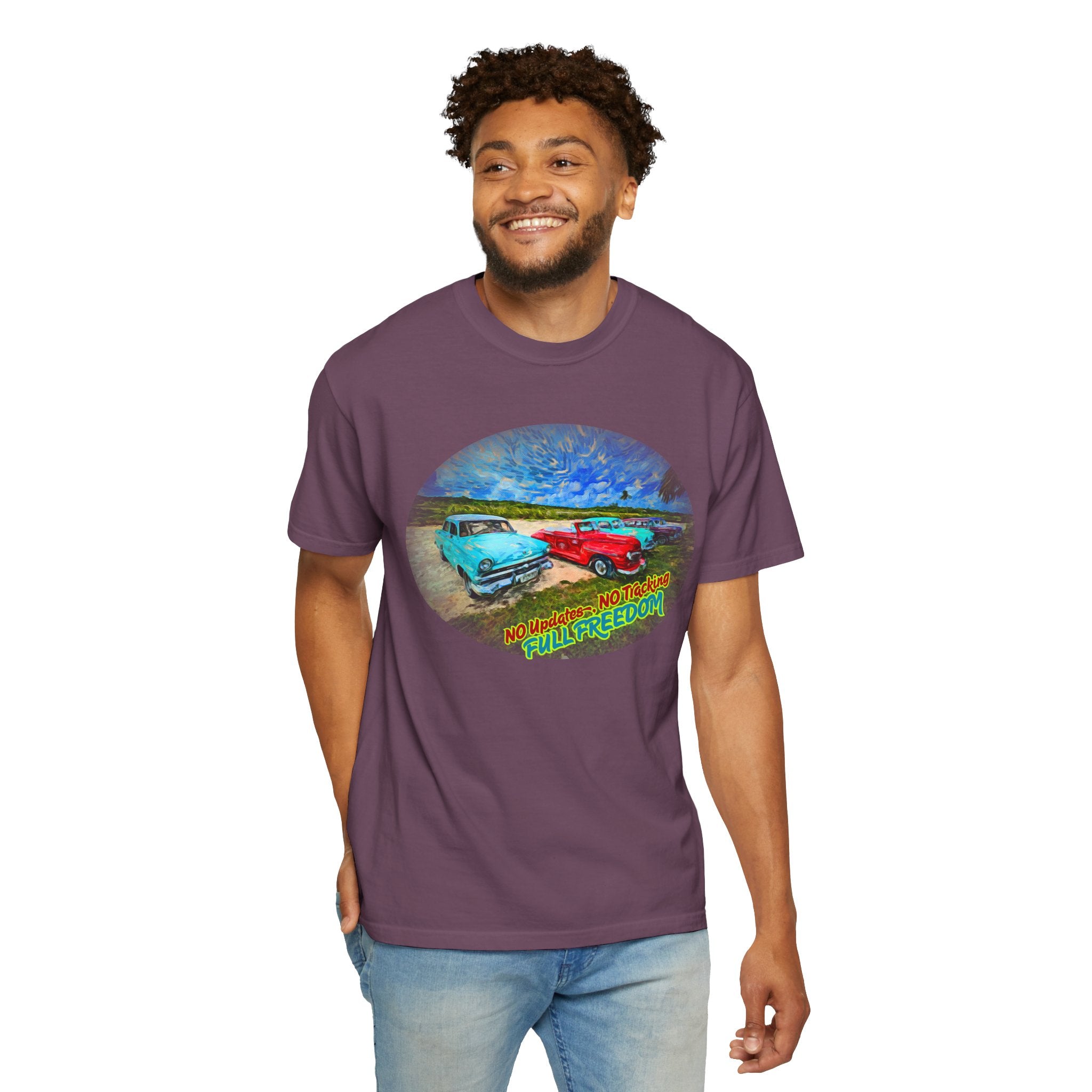 Classic Cars T-Shirt — 'No Updates, No Tracking, FULL FREEDOM' Tee