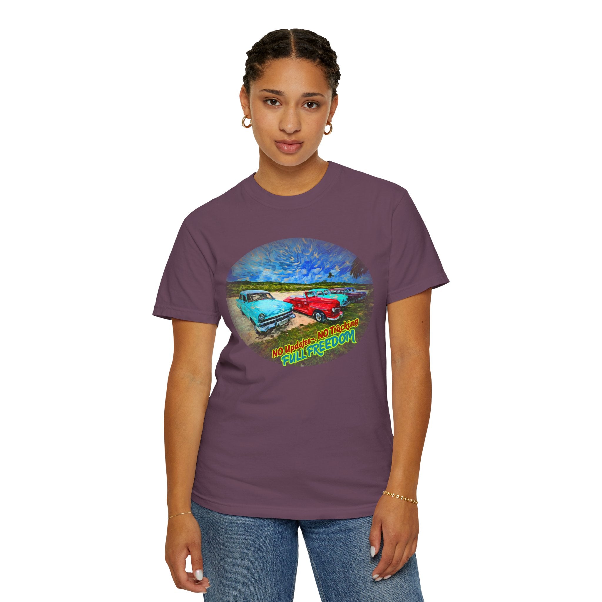 Classic Cars T-Shirt — 'No Updates, No Tracking, FULL FREEDOM' Tee