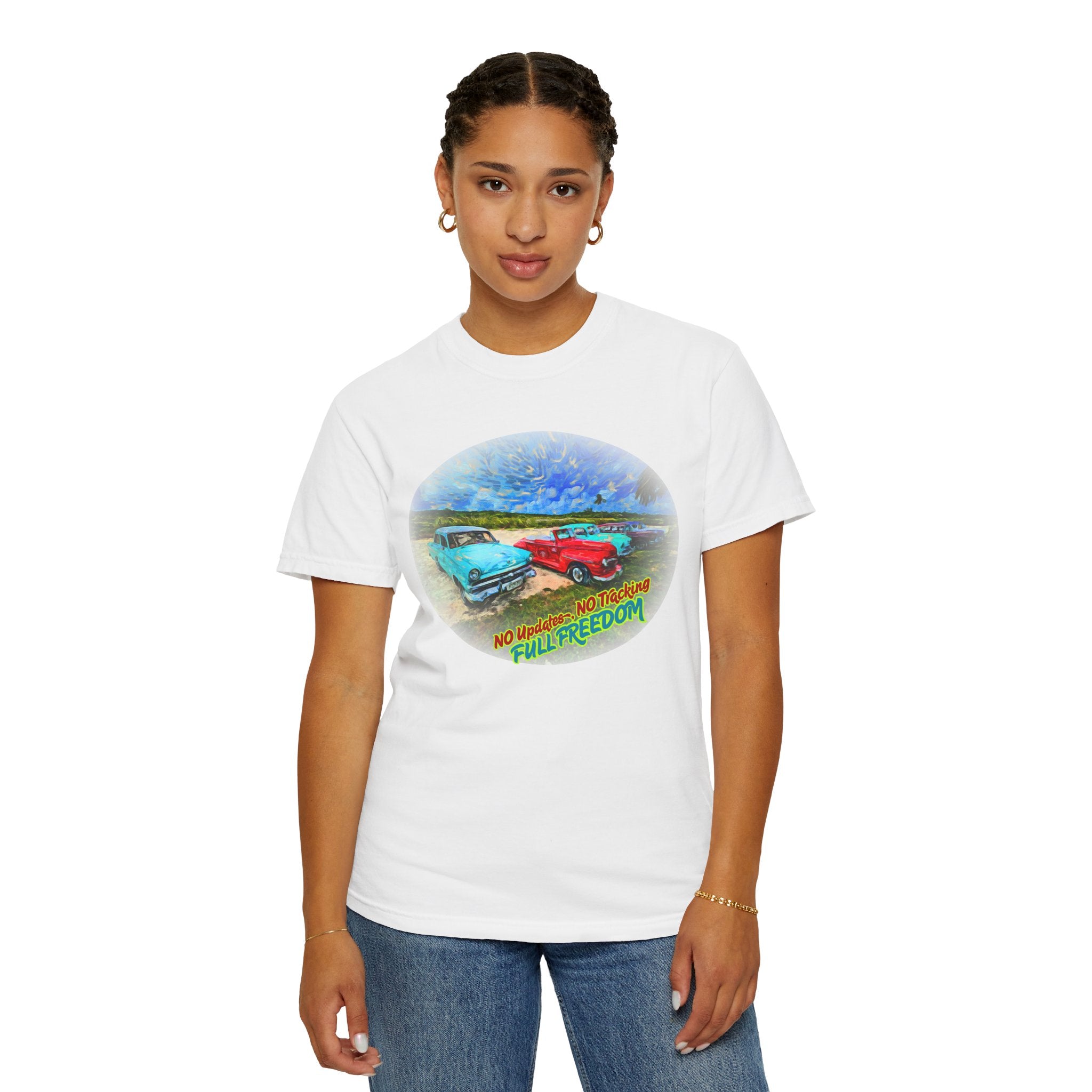 Classic Cars T-Shirt — 'No Updates, No Tracking, FULL FREEDOM' Tee